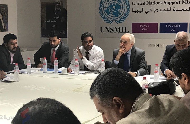 ليبيا: خلافات الحوار مستمرة واتهامات لحفتر بممارسة ضغوط