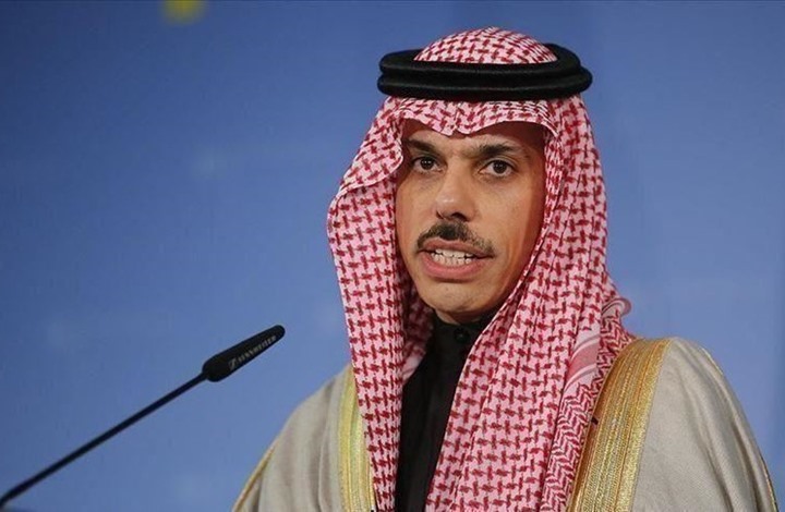 إعلام عبري يحتفي بإشادات وزير خارجية السعودية بـ"إسرائيل" إعلام عبري يحتفي بإشادات وزير خارجية السعودية بـ"إسرائيل"