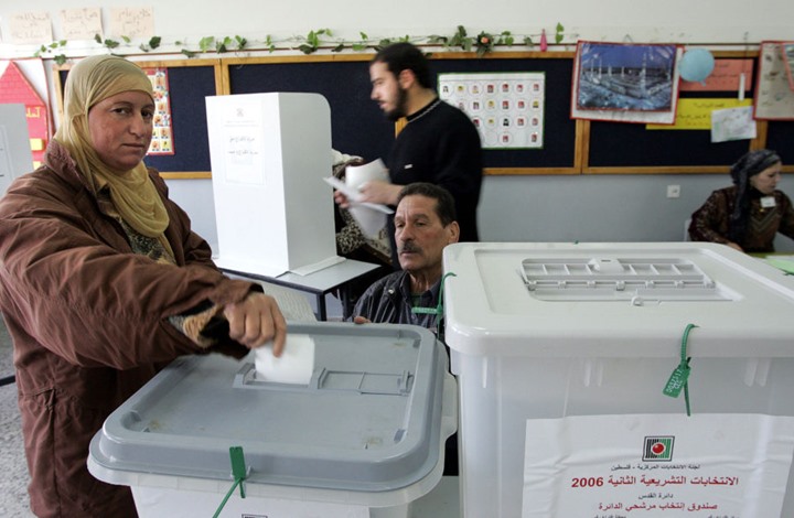 استطلاع "عربي21".. هكذا ينظر صحفيون فلسطينيون للانتخابات استطلاع "عربي21".. هكذا ينظر صحفيون فلسطينيون للانتخابات