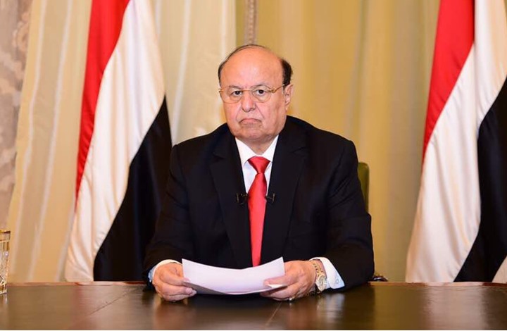 وزير يمني سابق يدعو هادي للاستقالة بسبب "صمته"