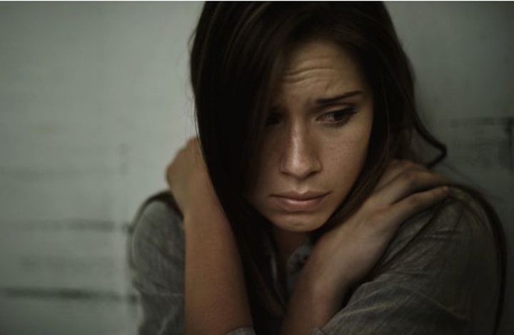 دراسة: مستويات الاكتئاب تنخفض مع تخفيف إغلاقات كورونا