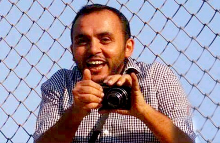منظمة حقوقية تطالب بالإفراج عن صحفي مصري مُعتقل منذ عامين