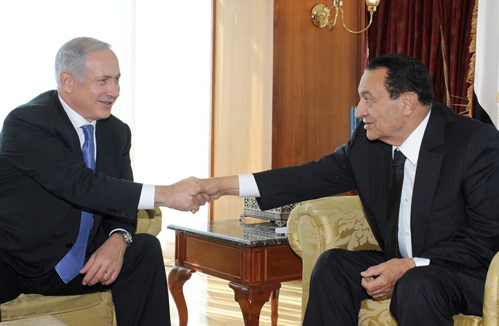 مستشرق إسرائيلي: مبارك دعم العديد من مواقفنا ضد الفلسطينيين مستشرق إسرائيلي: مبارك دعم العديد من مواقفنا ضد الفلسطينيين