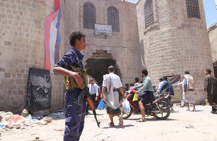 متحدث عسكري لـ"عربي21": مقتل أخطر قيادات الحوثي بتعز متحدث عسكري لـ"عربي21": مقتل أخطر قيادات الحوثي بتعز