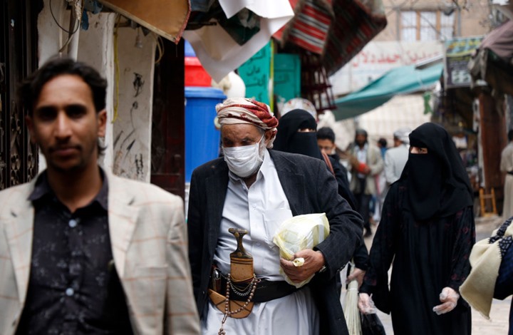"الحوثي" ترفض استضافة الرياض لمؤتمر مانحي اليمن