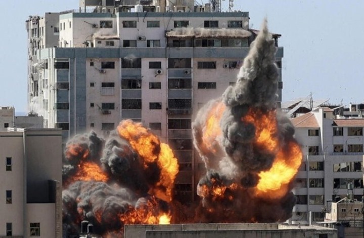 وكالة أنباء أمريكية تعلق على قصف مكاتبها بغزة