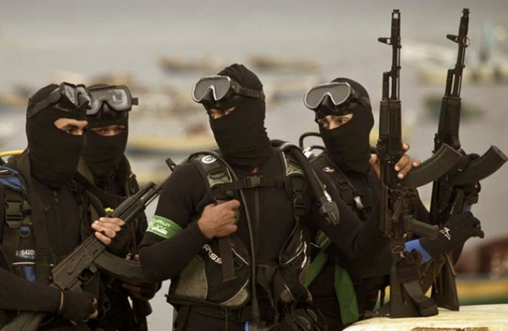 تقدير إسرائيلي: حماس تعد ضفادعها البشرية للمواجهة بعرض البحر