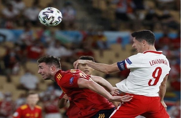 ليفاندوفسكي يقود بولندا لتعادل مثير أمام إسبانيا باليورو