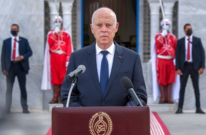 جدل في تونس بعد حديث نائب عن حالة سعيّد بالقصر جدل في تونس بعد حديث نائب عن حالة سعيّد بالقصر