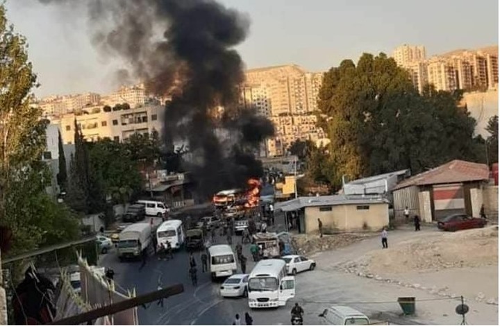 إصابات في انفجار استهدف حافلة لقوات النظام بدمشق إصابات في انفجار استهدف حافلة لقوات النظام بدمشق