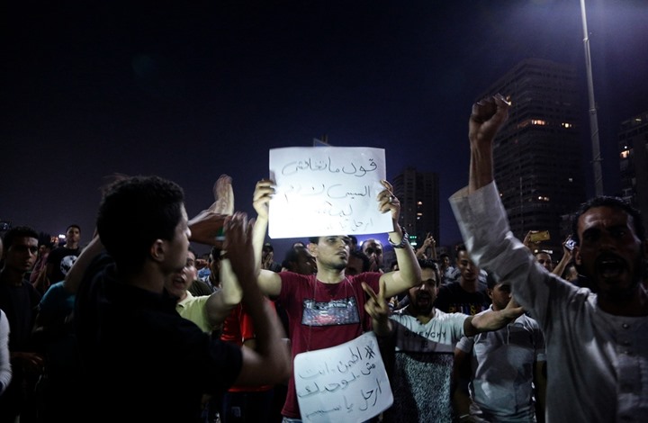 "الثورة بدأت" يتصدر واستمرار المظاهرات ضد للسيسي (شاهد)