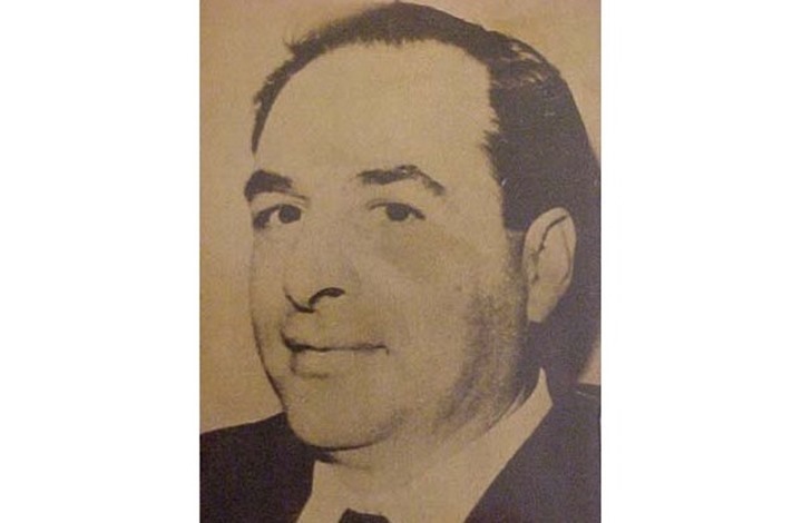 الشاعر القائد كمال ناصر.. الأدباء حين يوقدون الثورة بأجسادهم الشاعر القائد كمال ناصر.. الأدباء حين يوقدون الثورة بأجسادهم