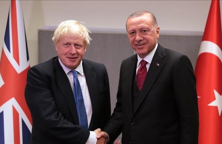 جونسون يمازح أردوغان: "نأخذ المال ولا نرد السفن".. ما القصة؟ جونسون يمازح أردوغان: "نأخذ المال ولا نرد السفن".. ما القصة؟
