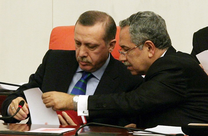 ما وراء رد أردوغان على مقرب منه طالب بالإفراج عن دميرطاش؟
