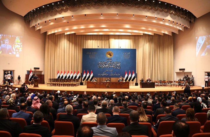 استجواب وزراء العراق لاتهامات بالفساد وهدر