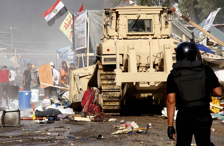 "عربي21" تتحدث لزوجات شهداء رابعة.. هذه معاناتهن