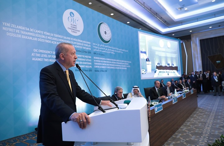 أردوغان يدعو لمكافحة العداء للإسلام كما يواجه العداء للسامية