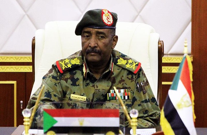 المجلس العسكري السوداني يوقف عقدا لشركة موانئ أجنبية