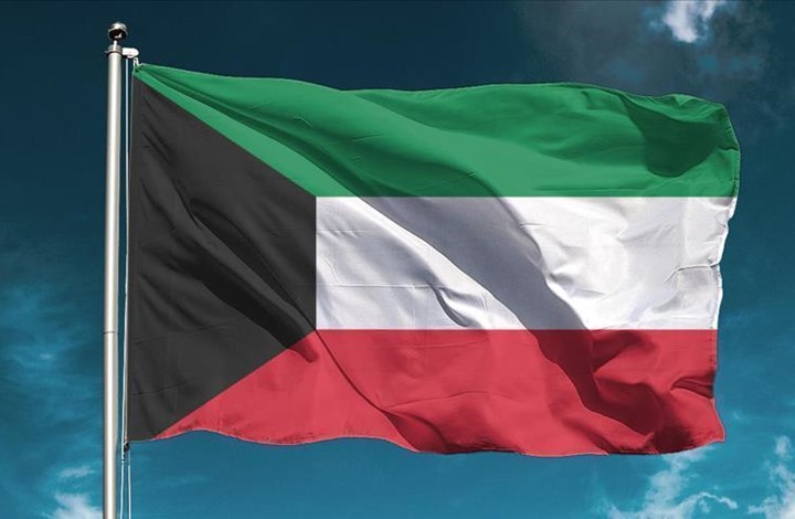 "مافيا" لتزوير عقود توظيف مقابل رسوم..