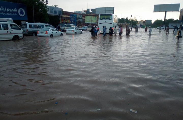 استغاثات وطلب معونات دولية لإنقاذ الخرطوم بعد غرقها (شاهد)